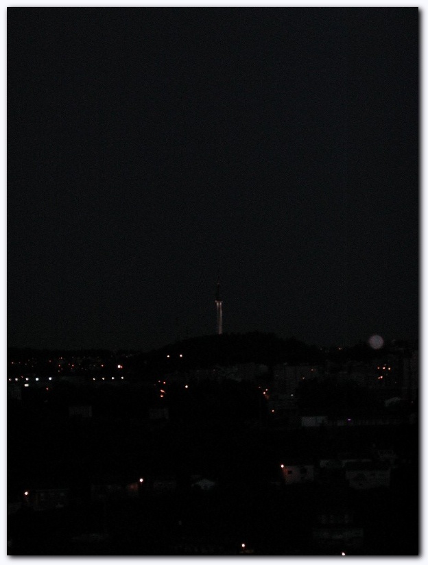 601x800 pixels (110K)