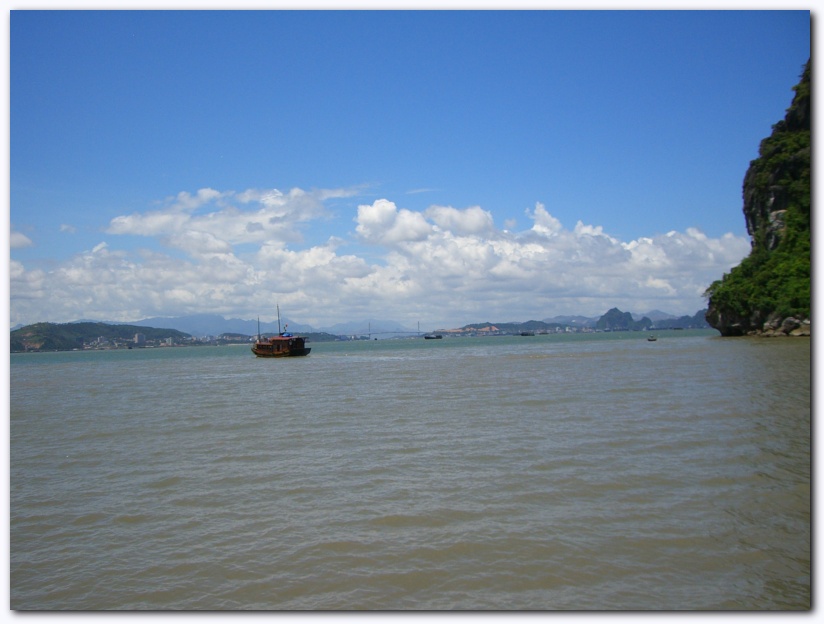 802x601 pixels (130K)