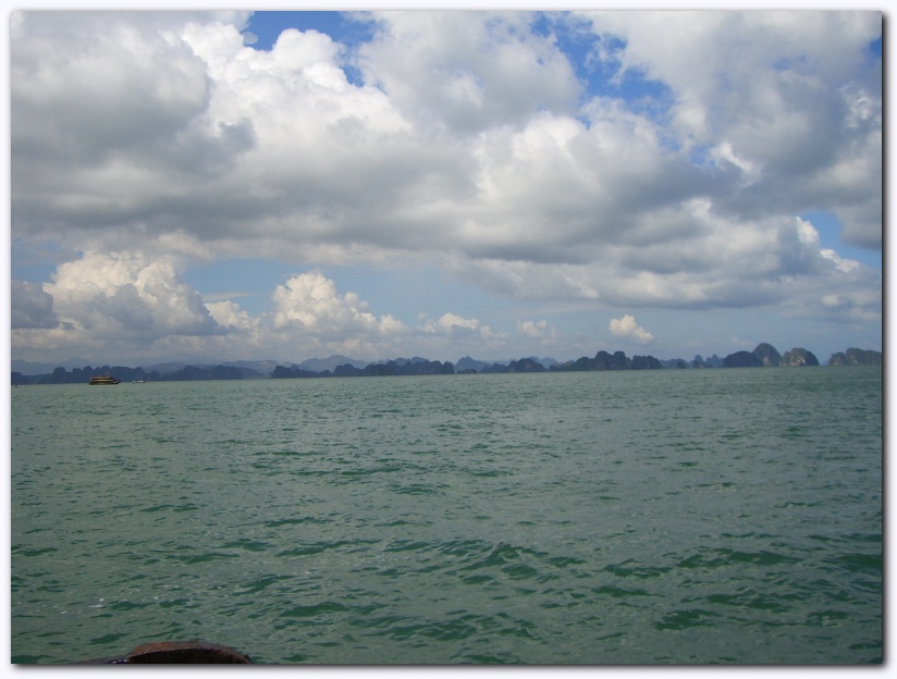 802x601 pixels (145K)