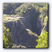 Barron Falls (     ,     -  )