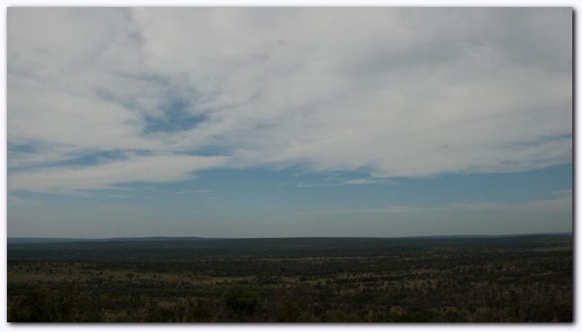 822x458 pixels (70K)
