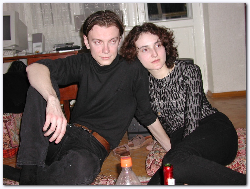 802x601 pixels (185K)